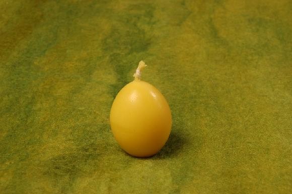 Zlaté vajíčko malé Barva vosku: žlutá